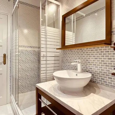 شقة Quiet And Cozy Downtown *